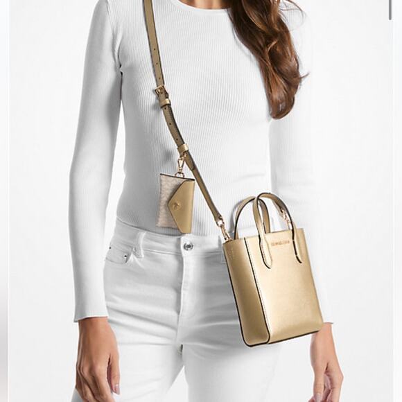 Michael Kors Vincent Extra-Small Metallic Crossbody Bag with logo card case. - Picture 2 of 4